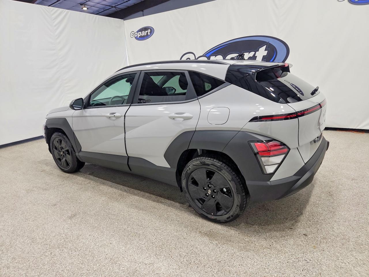2026 HYUNDAI KONA SEL SPORT — photo 2