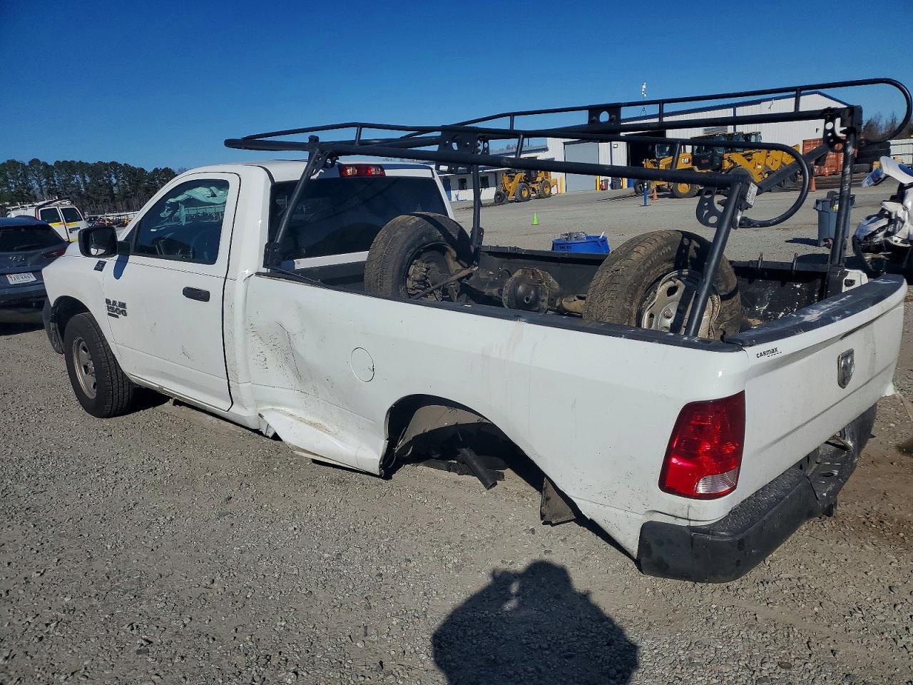 2019 RAM 1500 CLASSIC TRADESMAN — снимка 2