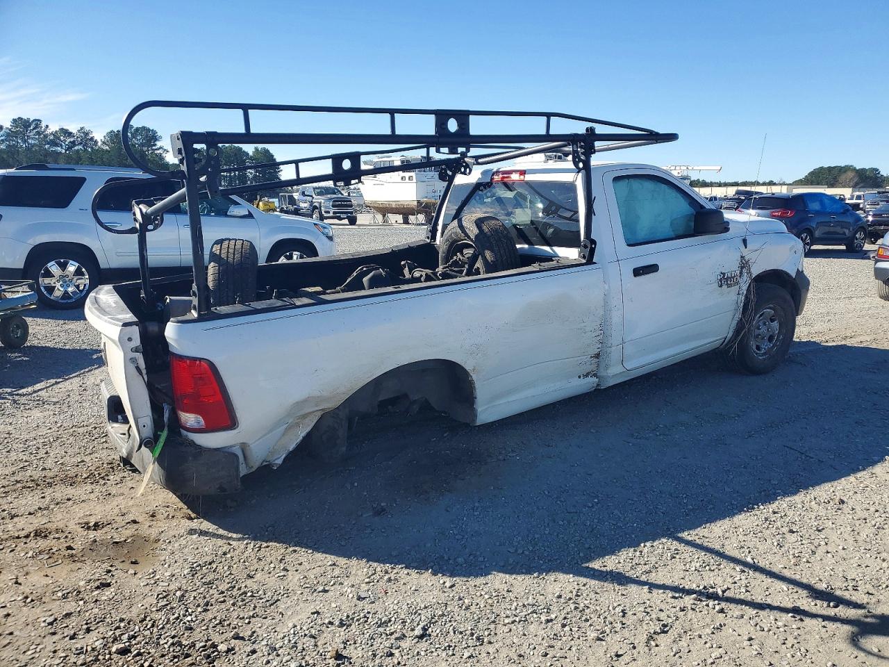 2019 RAM 1500 CLASSIC TRADESMAN — снимка 3