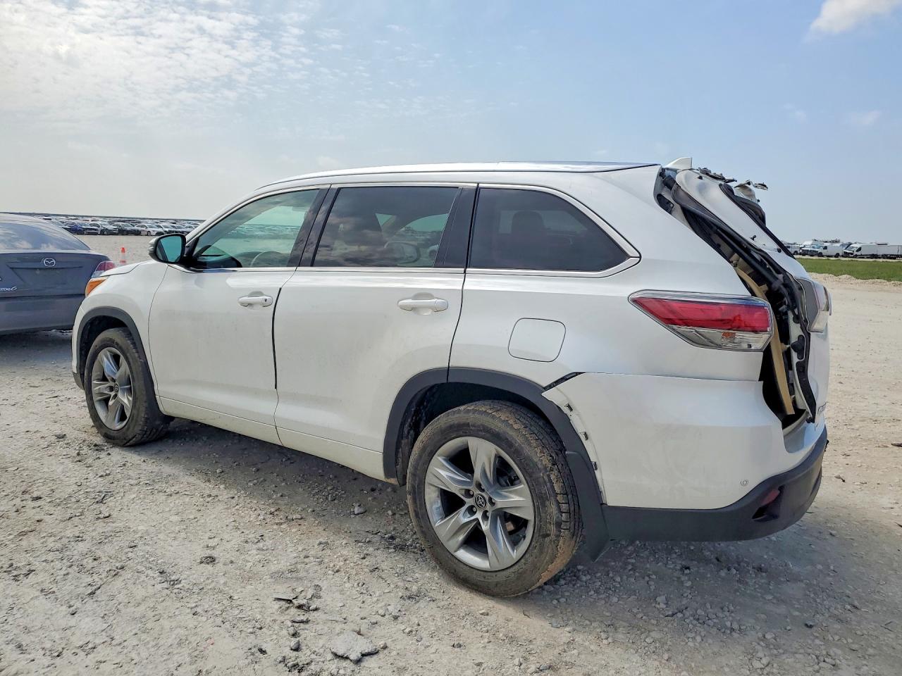 2016 TOYOTA HIGHLANDER LIMITED — снимка 2