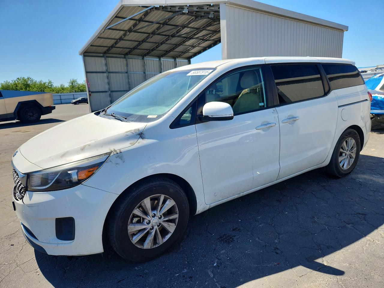 2017 KIA SEDONA LX