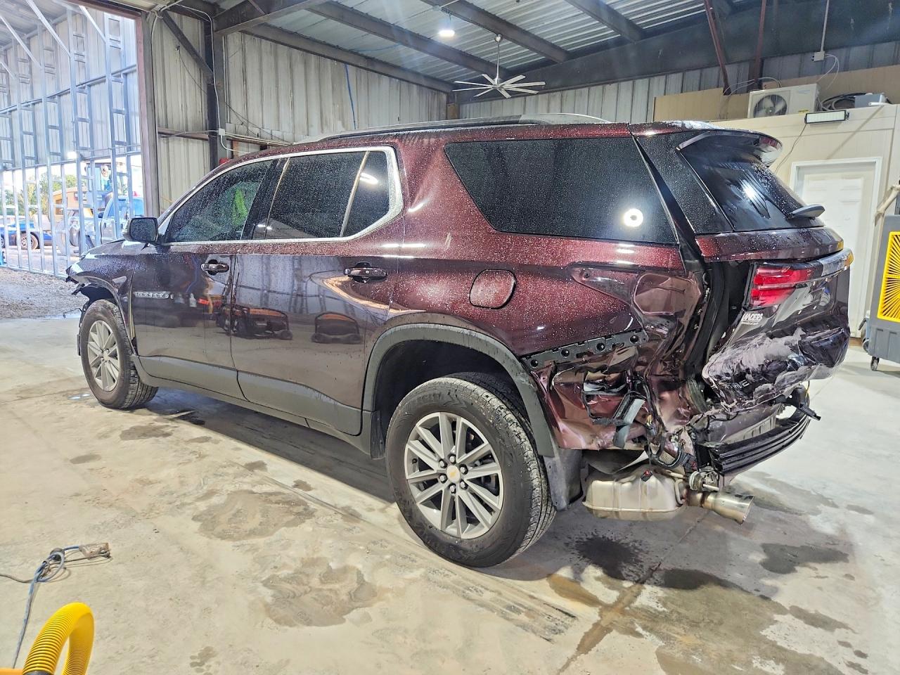 2023 CHEVROLET TRAVERSE LT — снимка 2