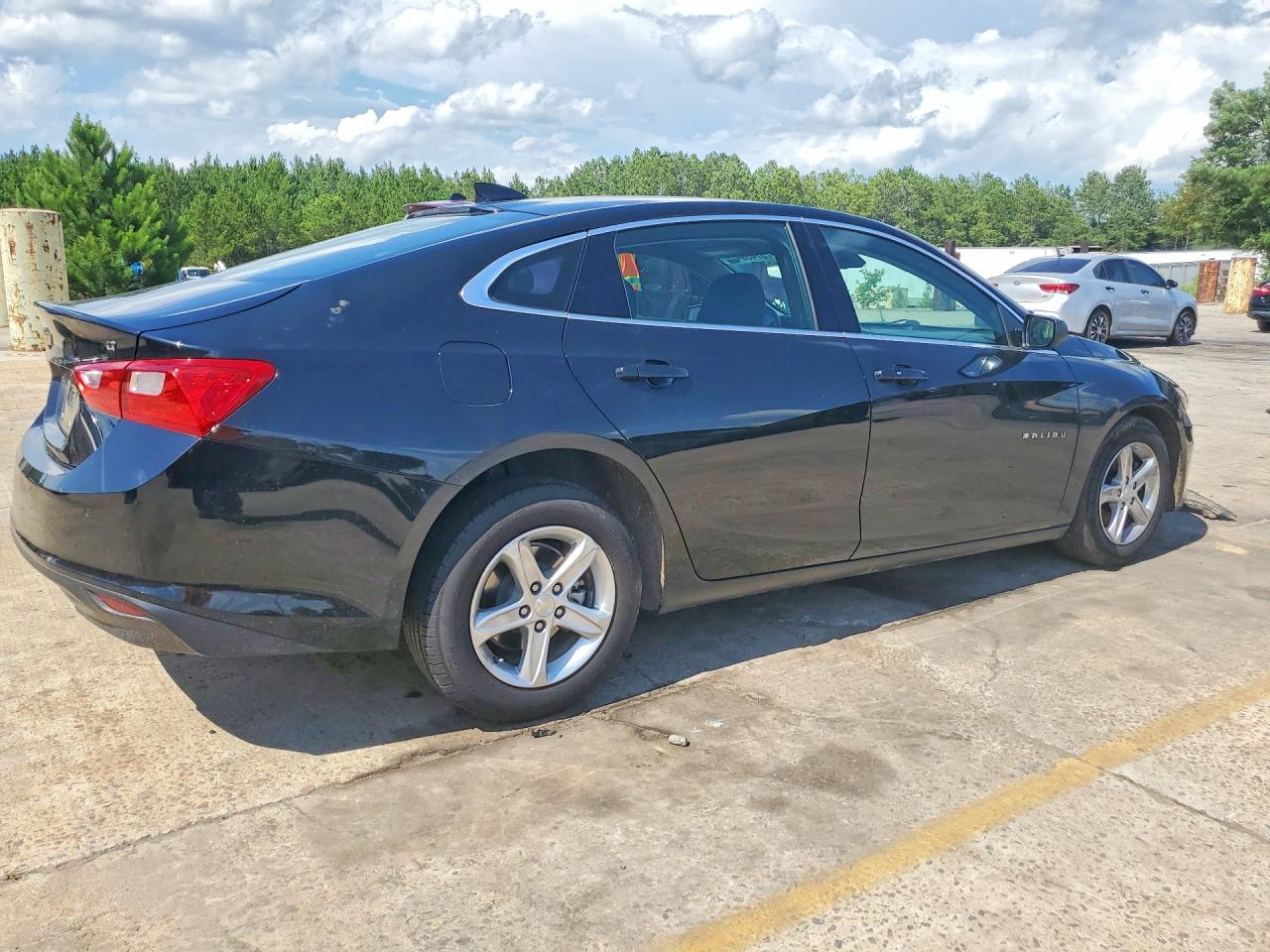 2023 CHEVROLET MALIBU LT — снимка 3