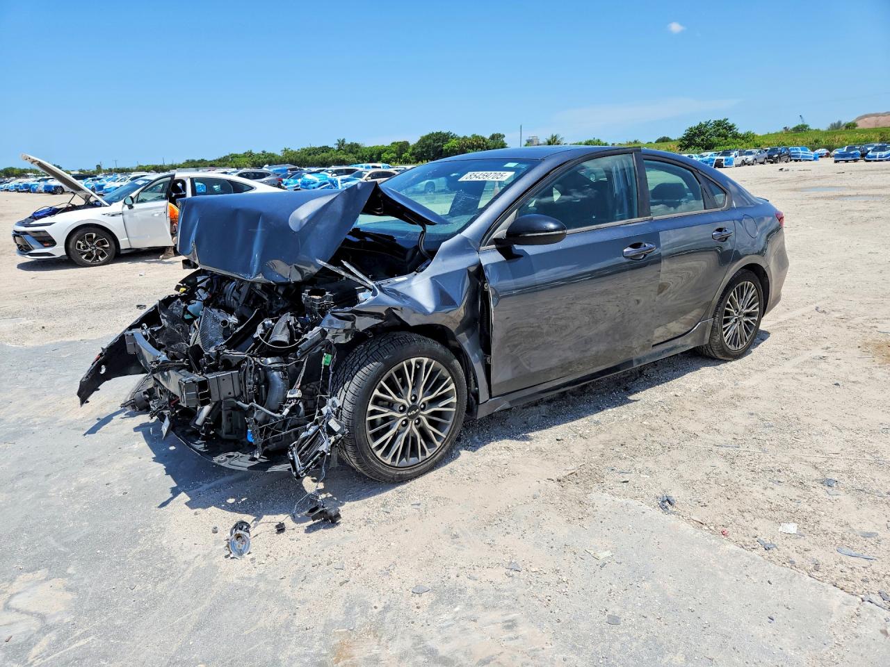 2022 KIA FORTE GT LINE