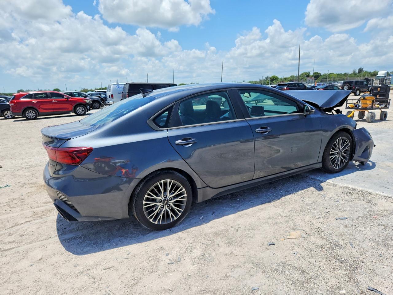 2022 KIA FORTE GT LINE — снимка 3