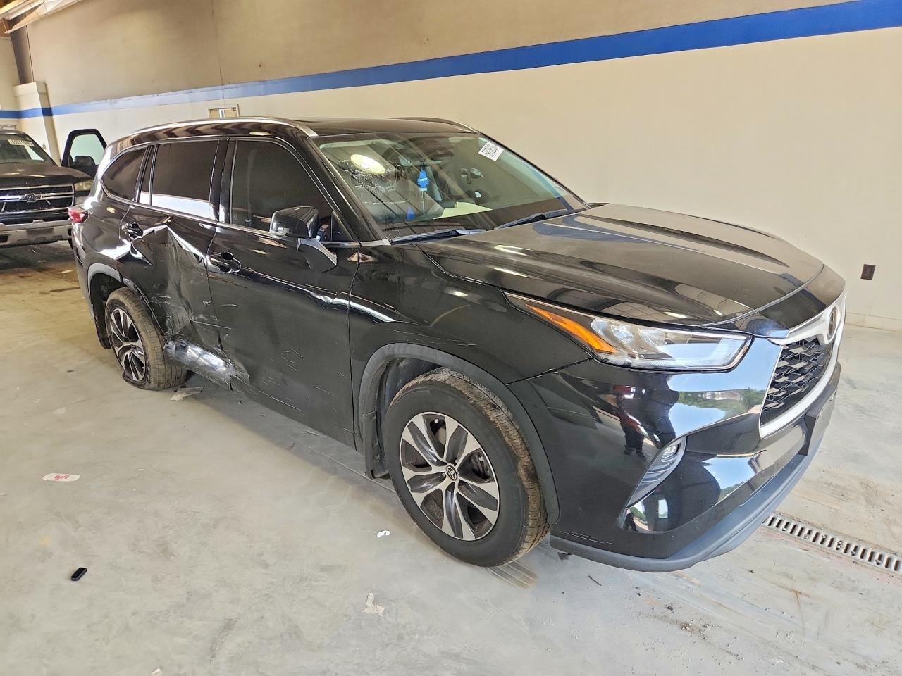 2020 TOYOTA HIGHLANDER XLE — снимка 4