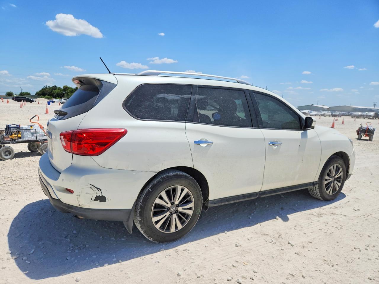 2017 NISSAN PATHFINDER SL — снимка 3
