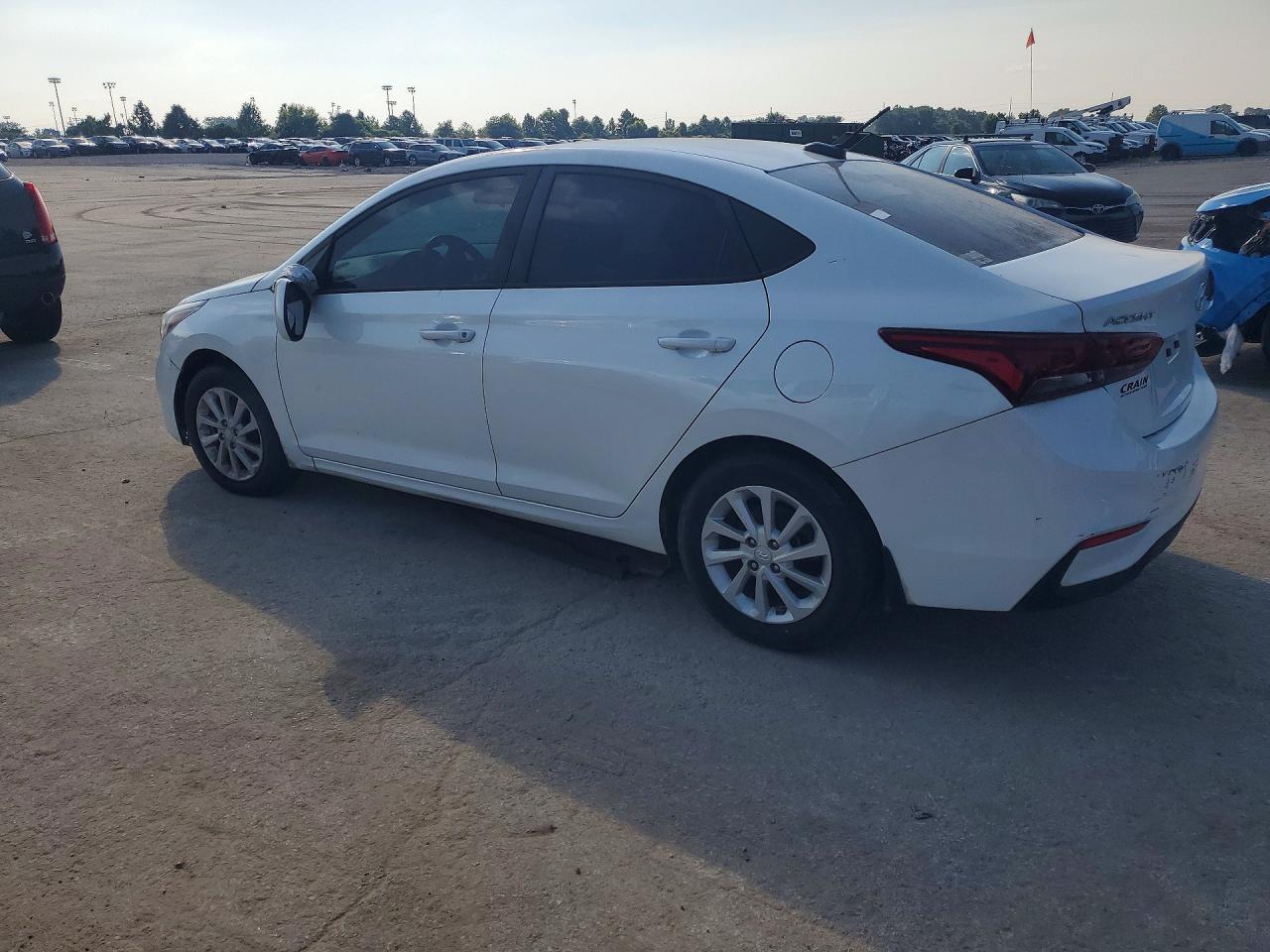 2018 HYUNDAI ACCENT SEL — снимка 2