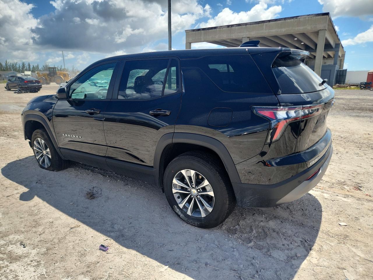 2026 CHEVROLET EQUINOX LT — снимка 2