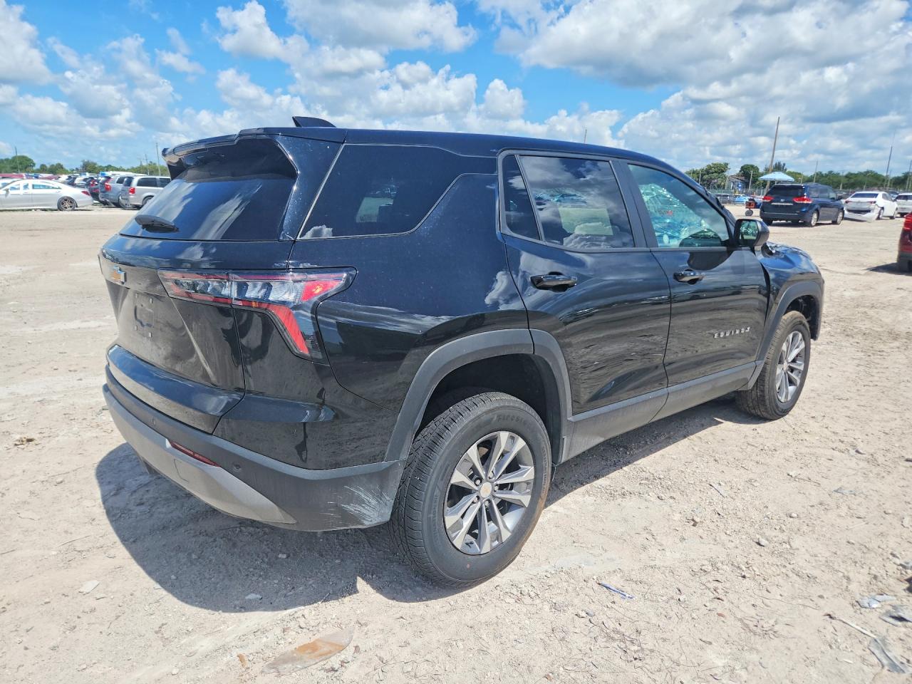 2026 CHEVROLET EQUINOX LT — снимка 3