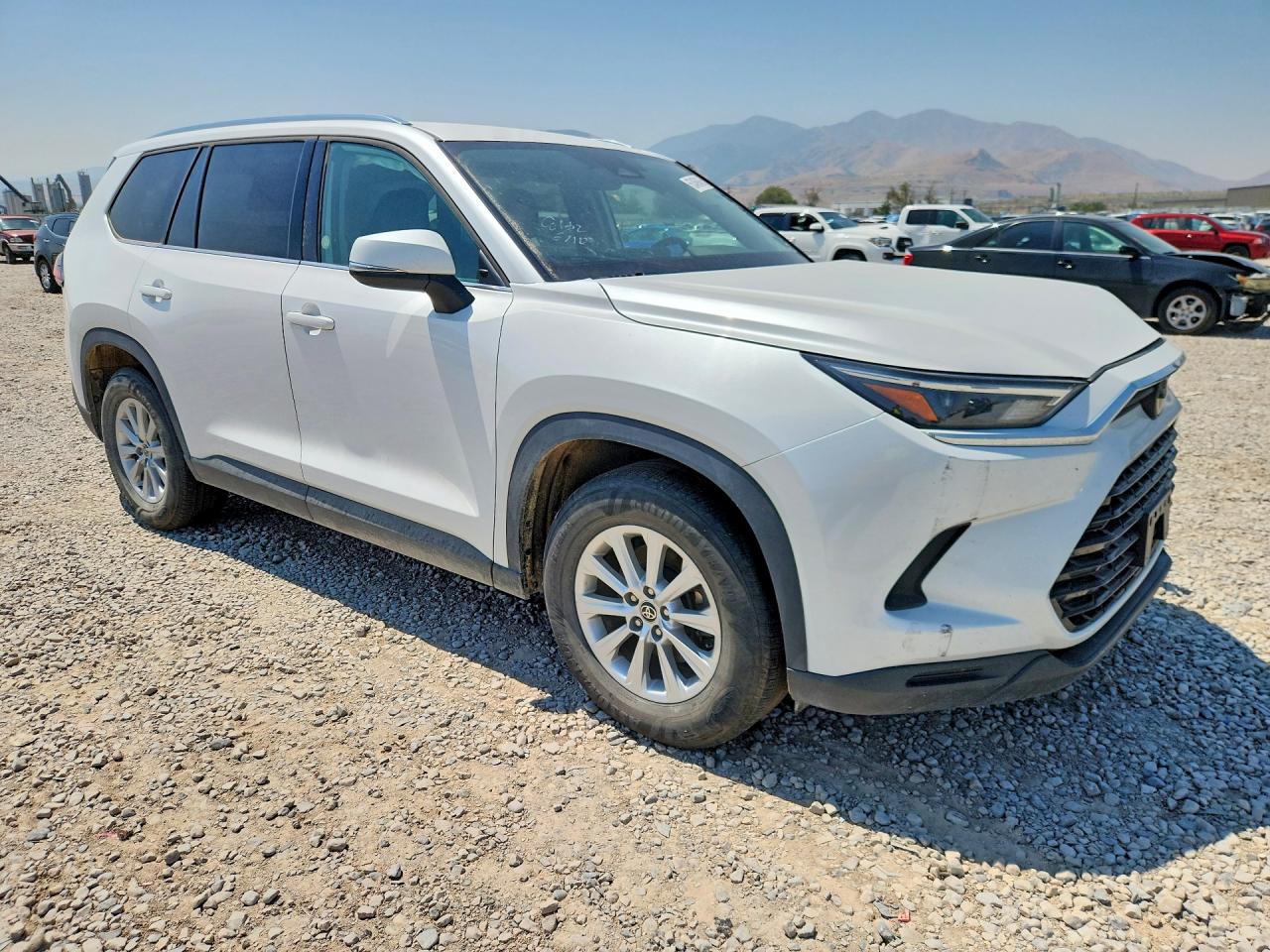 2025 TOYOTA GRAND HIGHLANDER XLE — снимка 4