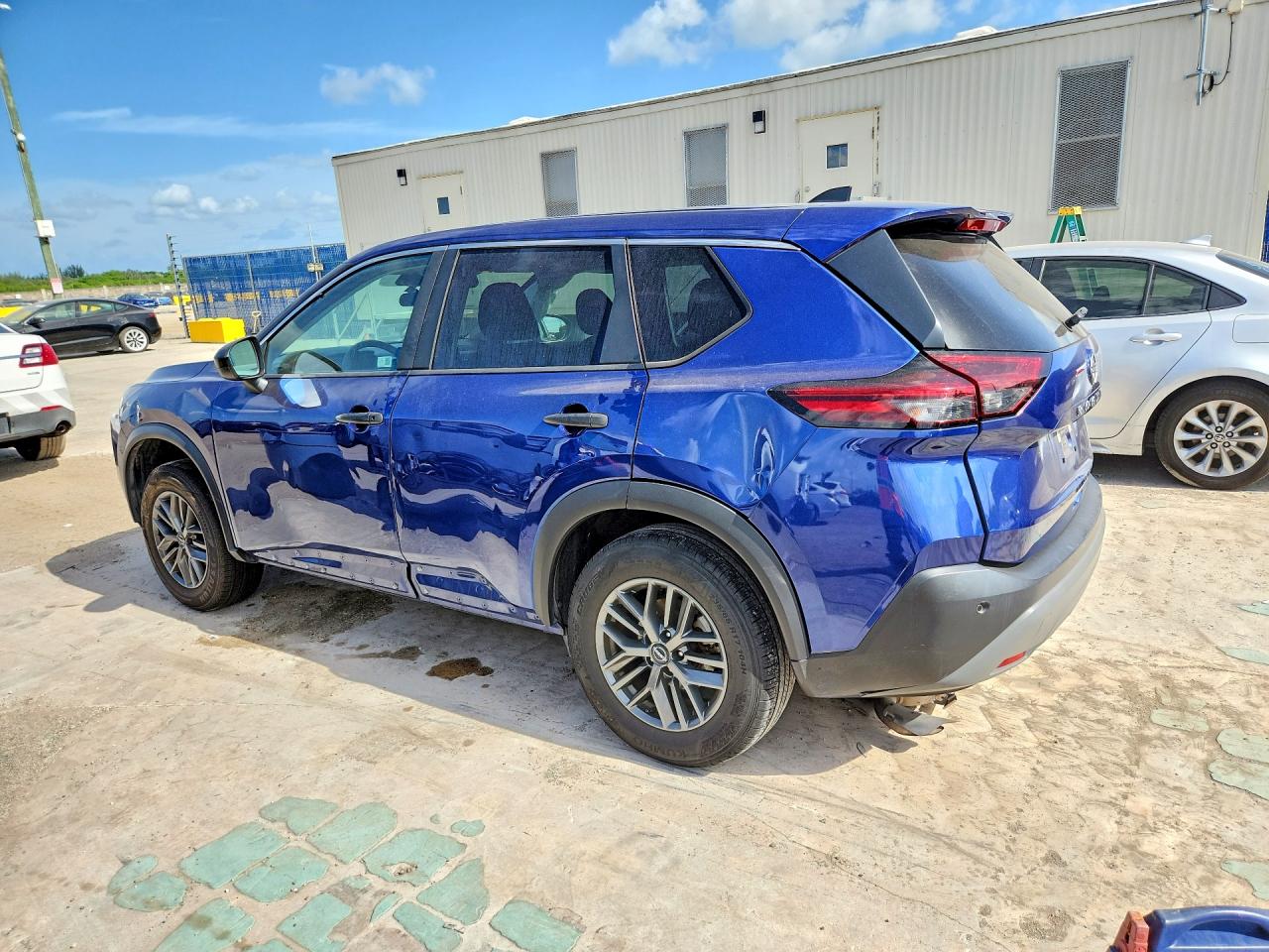 2023 NISSAN ROGUE S — снимка 2