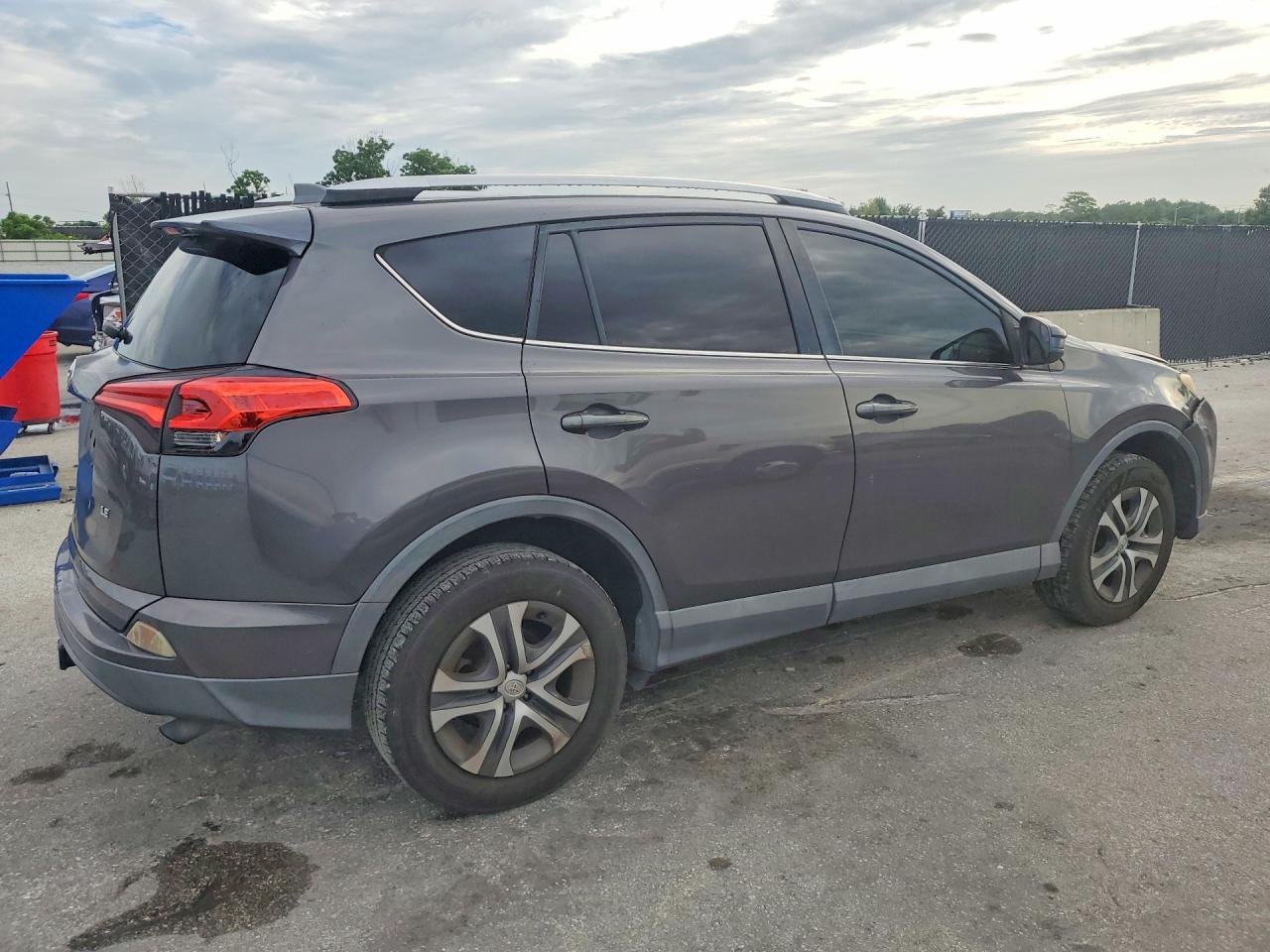 2016 TOYOTA RAV4 LE — снимка 3