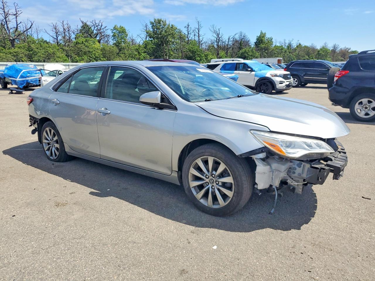 2016 TOYOTA CAMRY XLE V6 — снимка 4