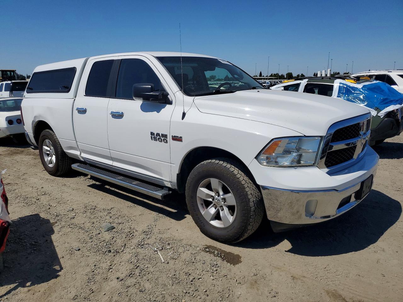 2017 RAM 1500 SLT — снимка 4