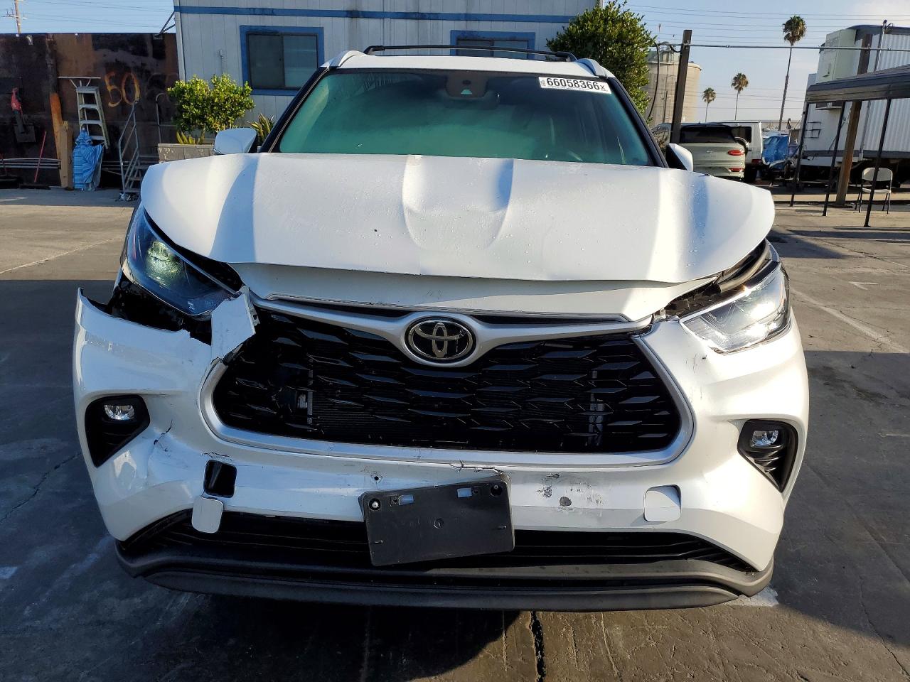 2023 TOYOTA HIGHLANDER XLE — снимка 5
