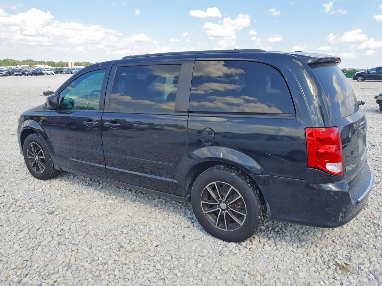 2017 DODGE GRAND CARAVAN GT — снимка 2