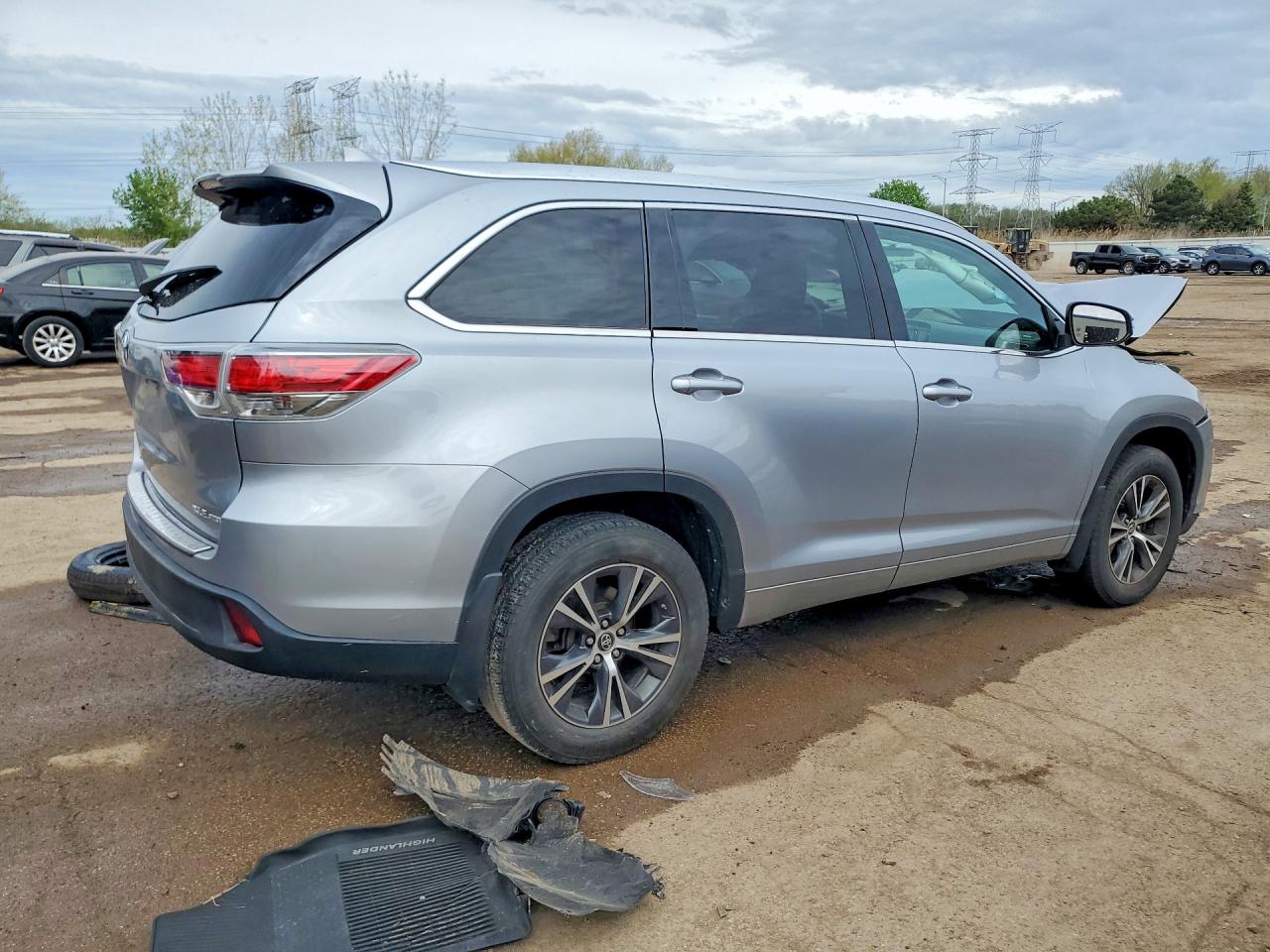 2016 TOYOTA HIGHLANDER XLE — снимка 3