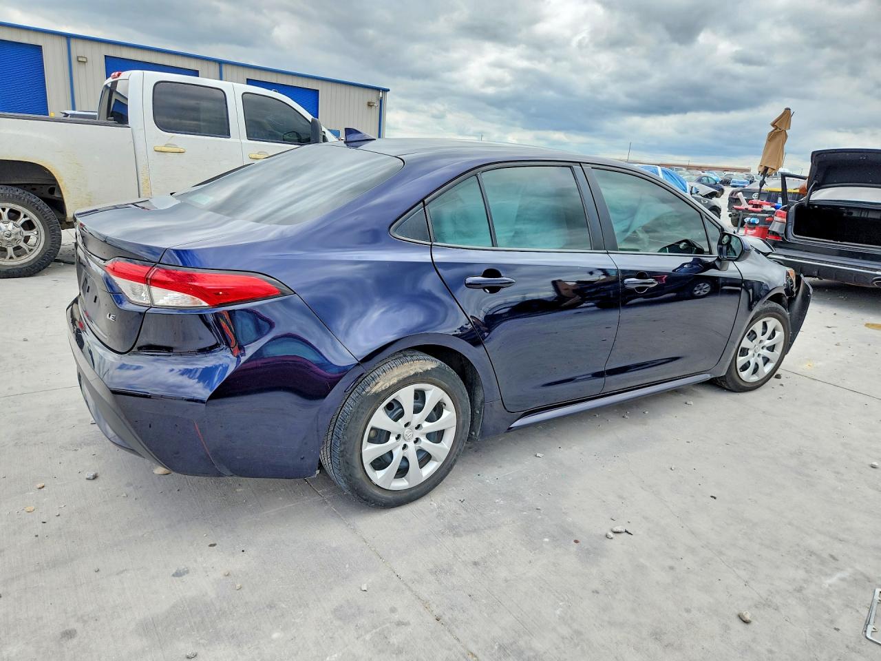 2021 TOYOTA COROLLA LE — снимка 3