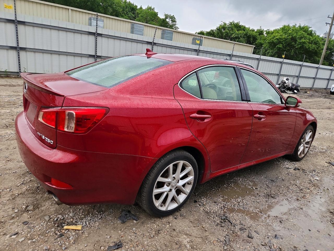 2013 LEXUS IS 250 — снимка 3