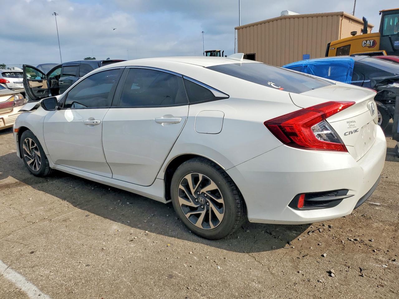 2017 HONDA CIVIC EX — снимка 2