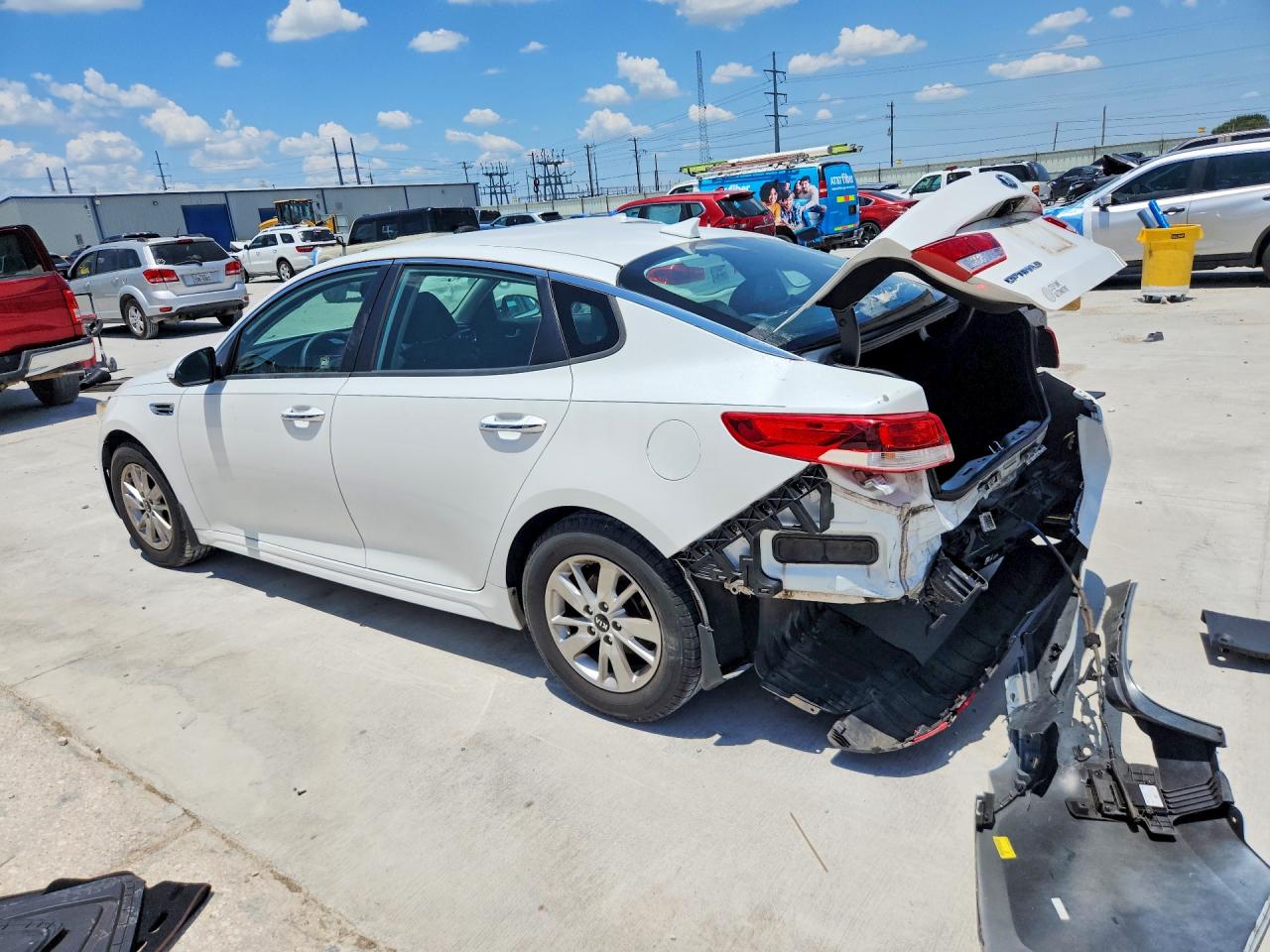 2016 KIA OPTIMA LX — снимка 2