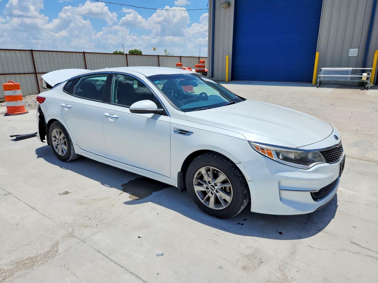 2016 KIA OPTIMA LX — снимка 4