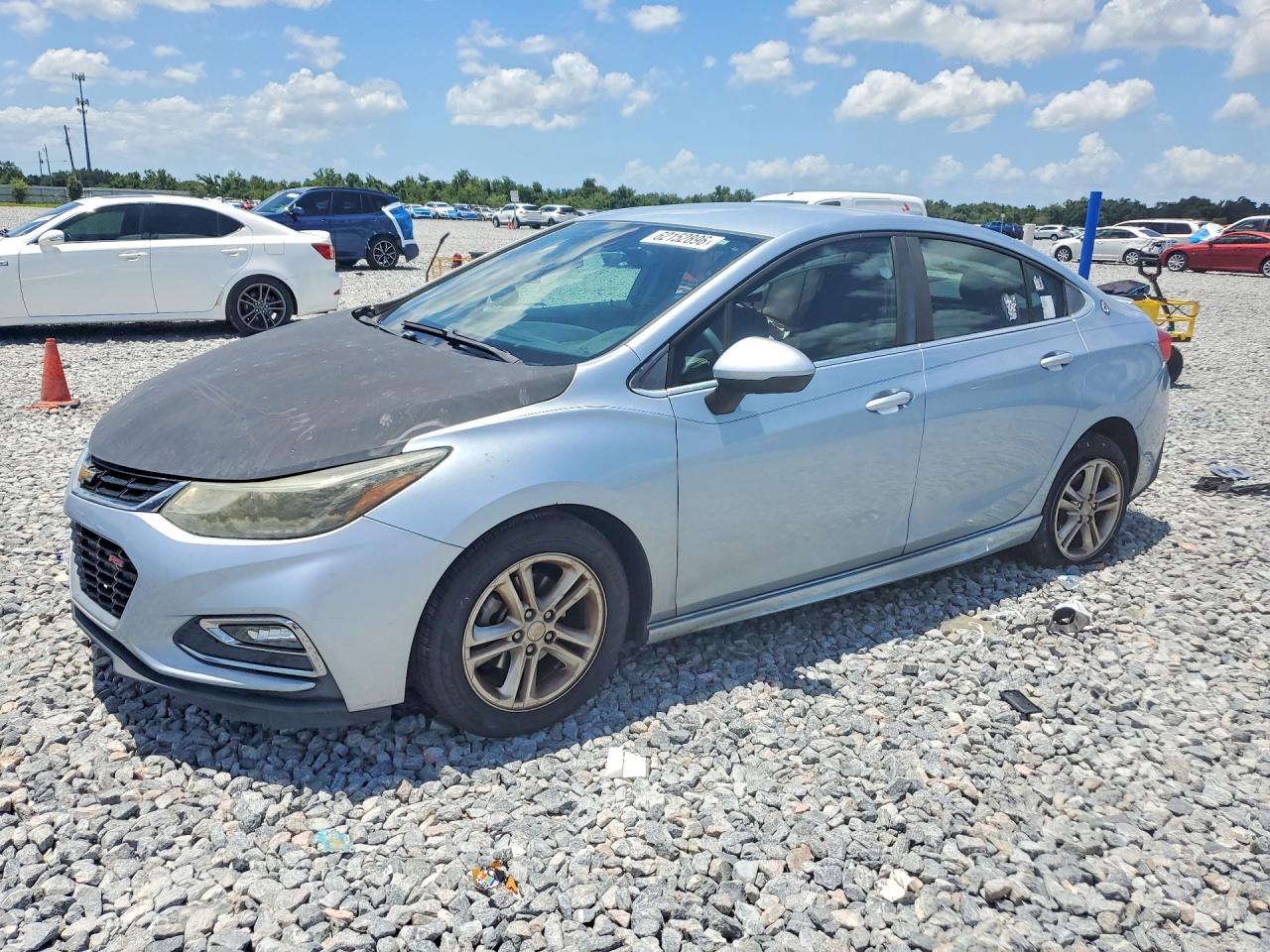 2017 CHEVROLET CRUZE LT