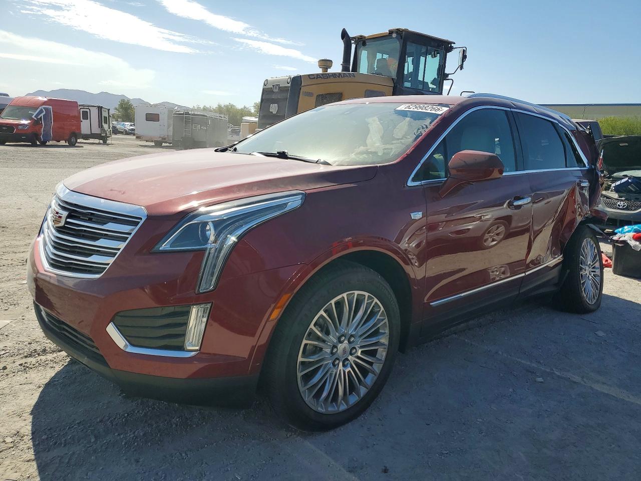 2018 CADILLAC XT5