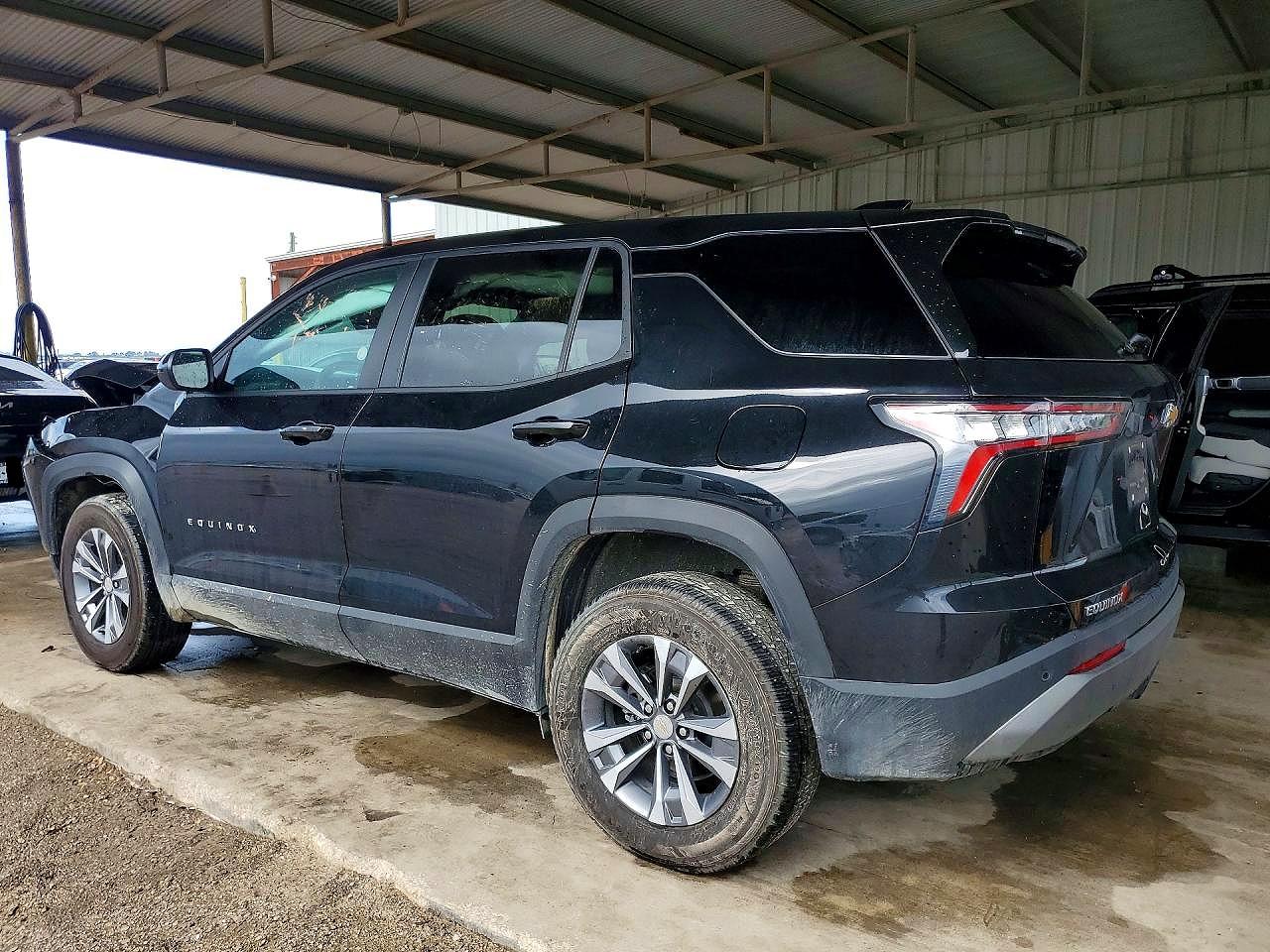 2026 CHEVROLET EQUINOX LT — снимка 2
