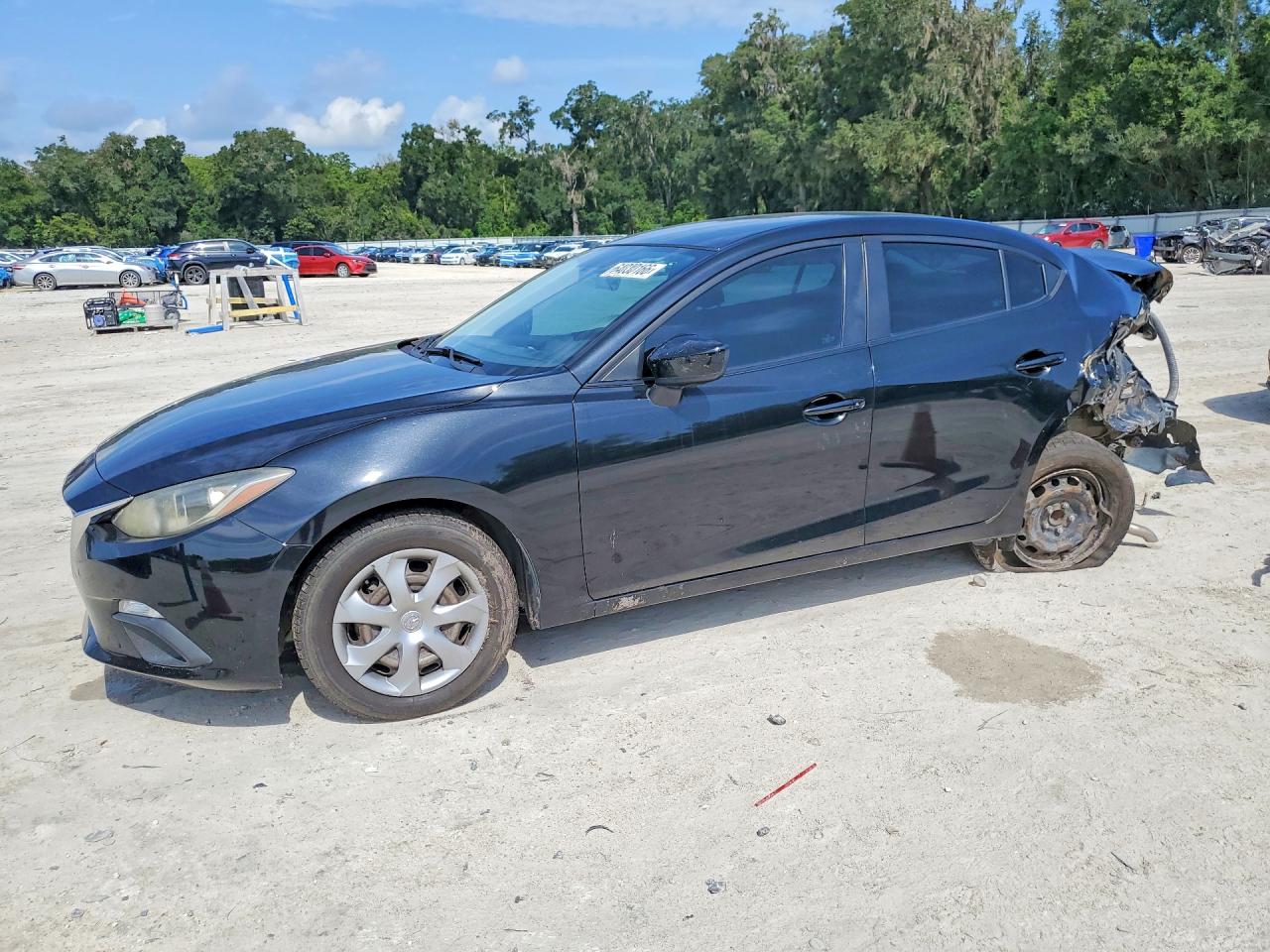 2015 MAZDA 3 SV