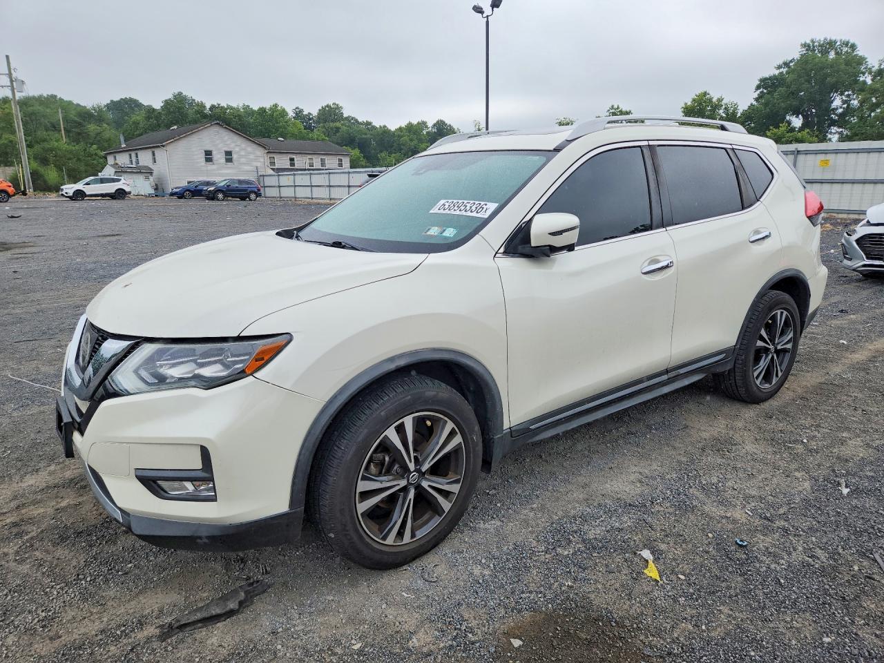 2017 NISSAN ROGUE SL