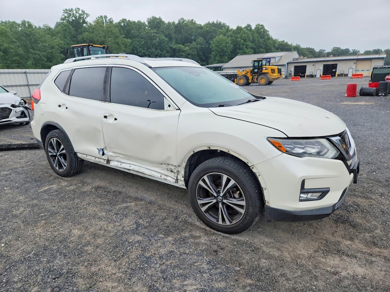 2017 NISSAN ROGUE SL — снимка 4