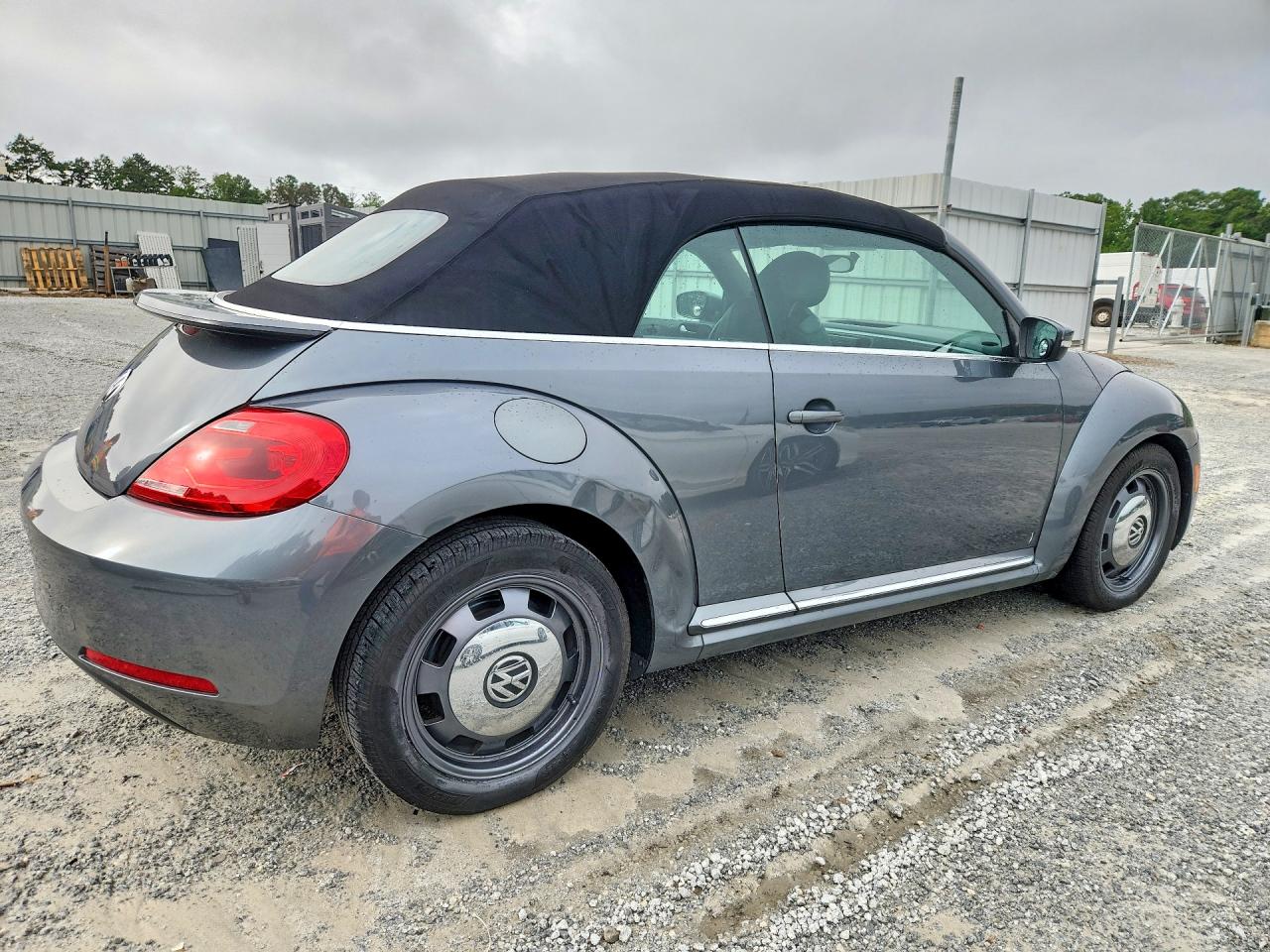 2015 VOLKSWAGEN BEETLE 1.8T — снимка 3