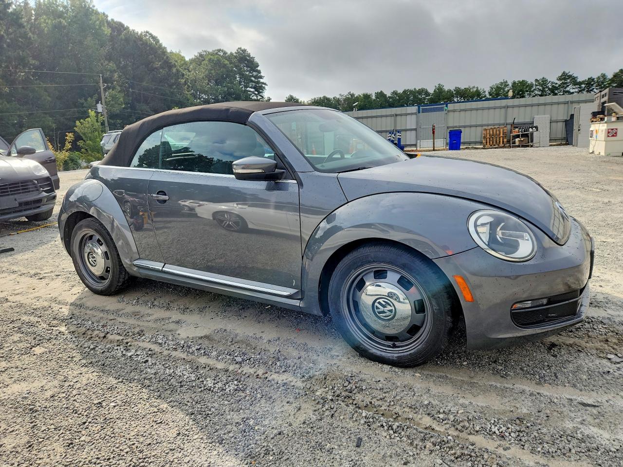 2015 VOLKSWAGEN BEETLE 1.8T — снимка 4