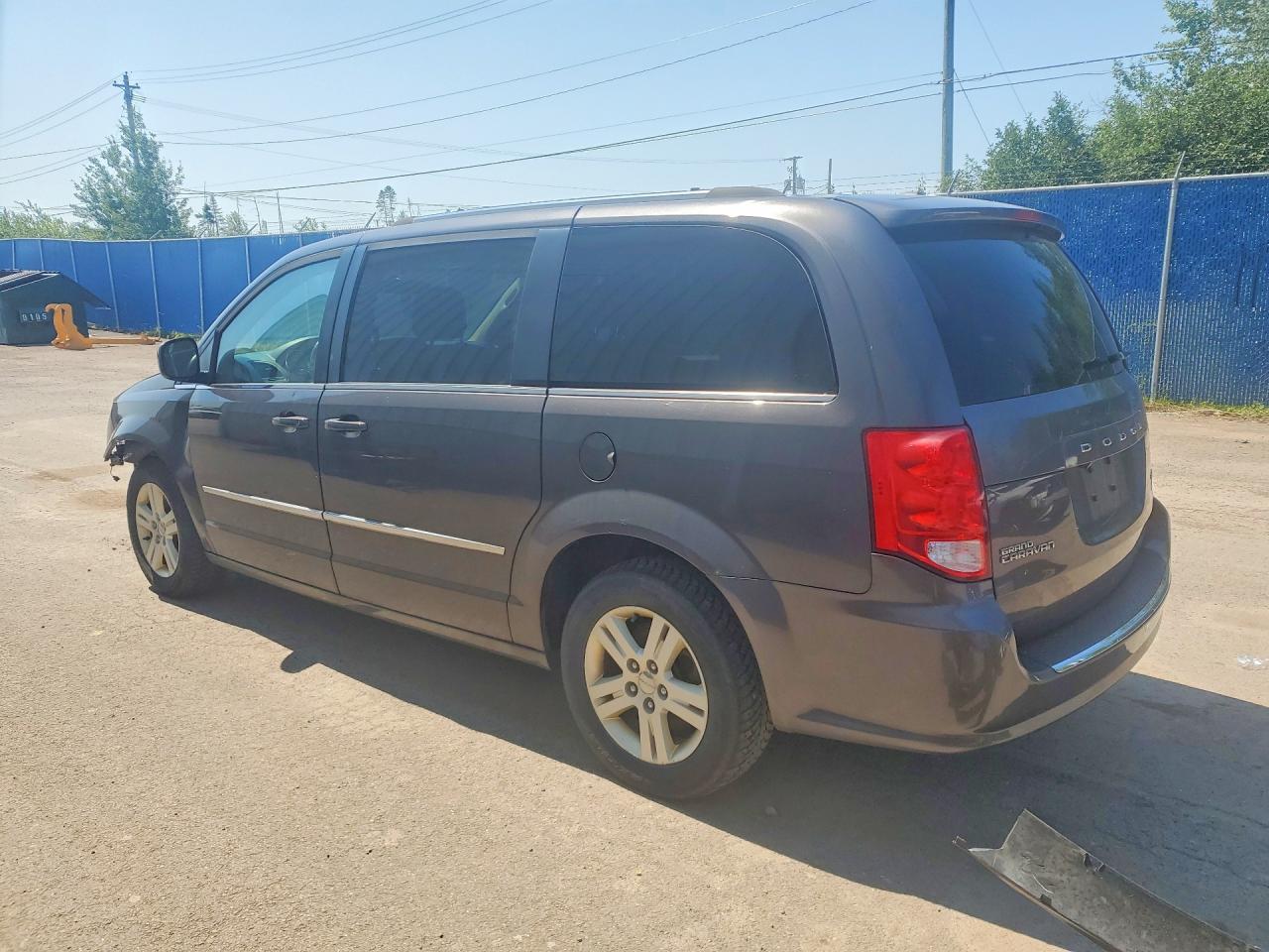 2017 DODGE GRAND CARAVAN CREW — снимка 2