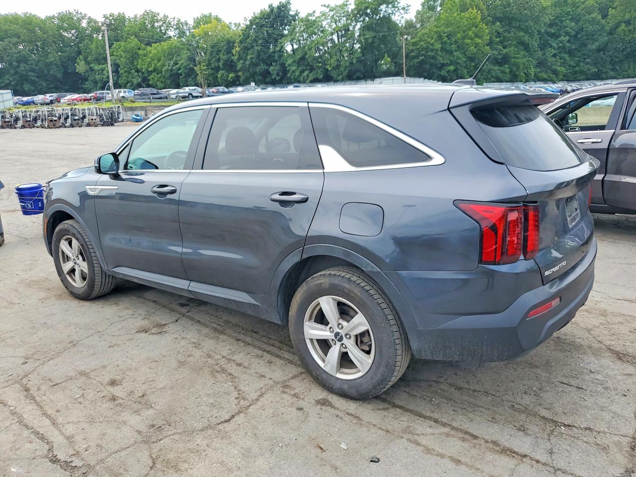 2023 KIA SORENTO LX — снимка 2