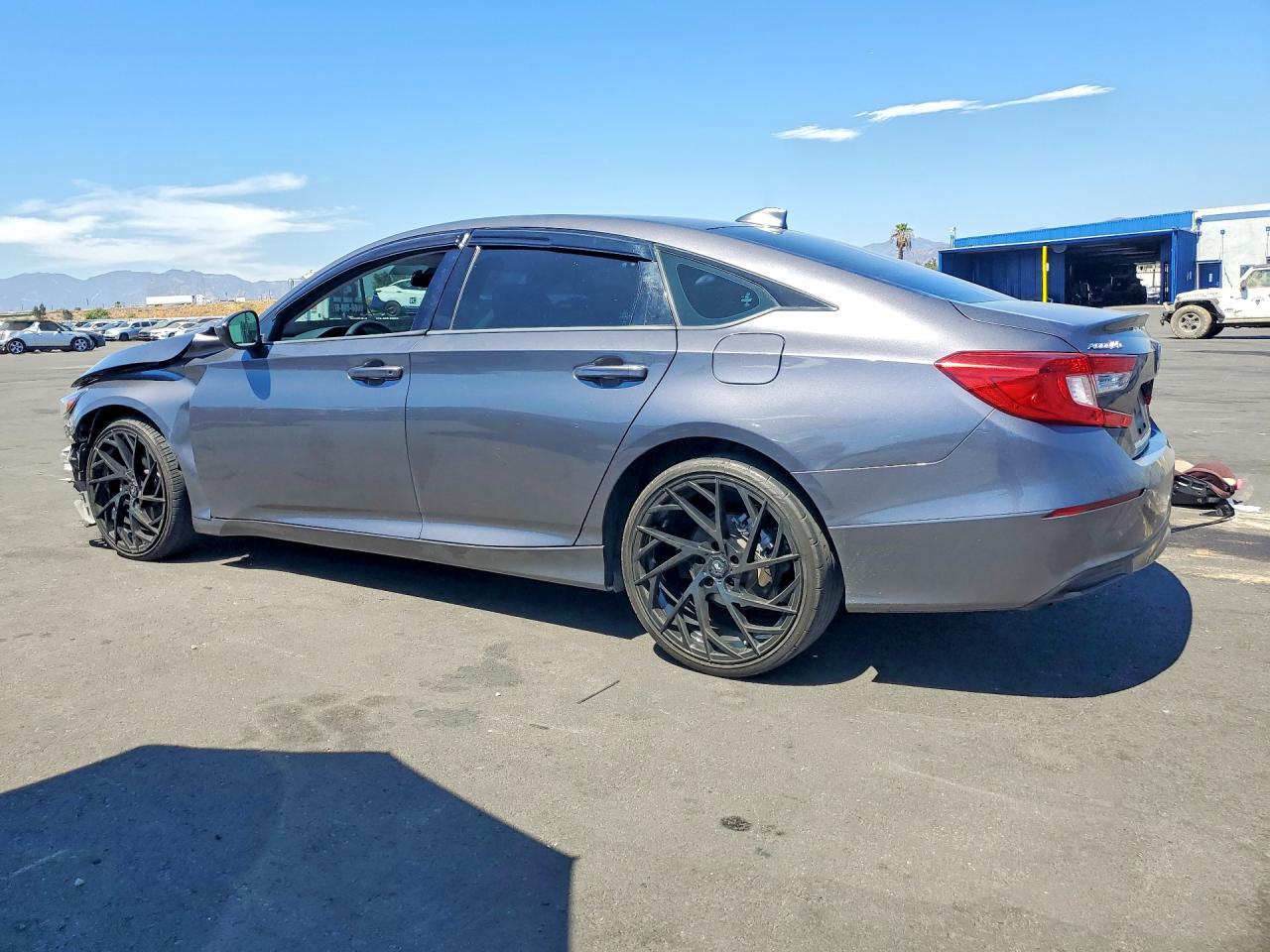 2018 HONDA ACCORD LX — снимка 2