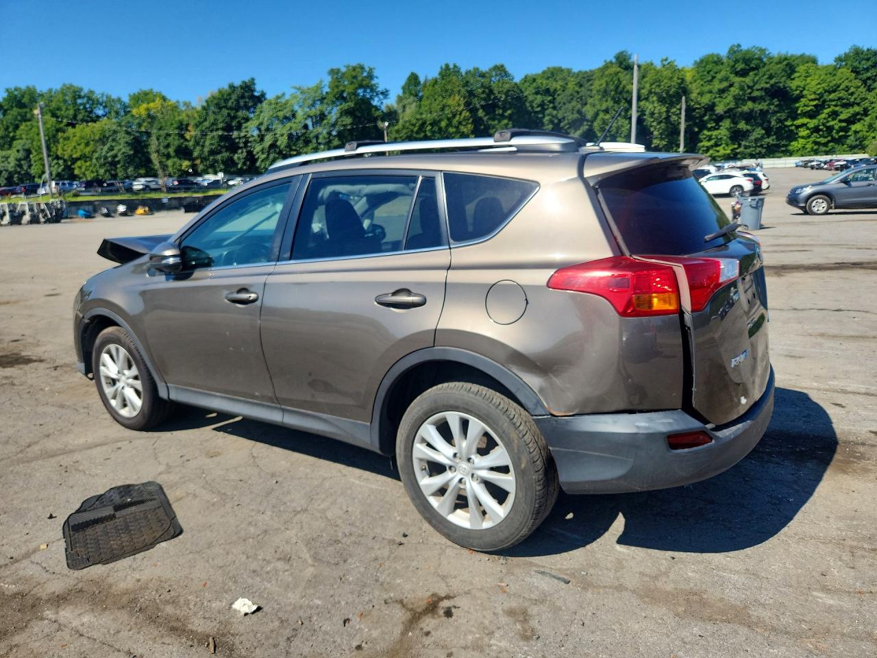 2015 TOYOTA RAV4 LIMITED — снимка 2