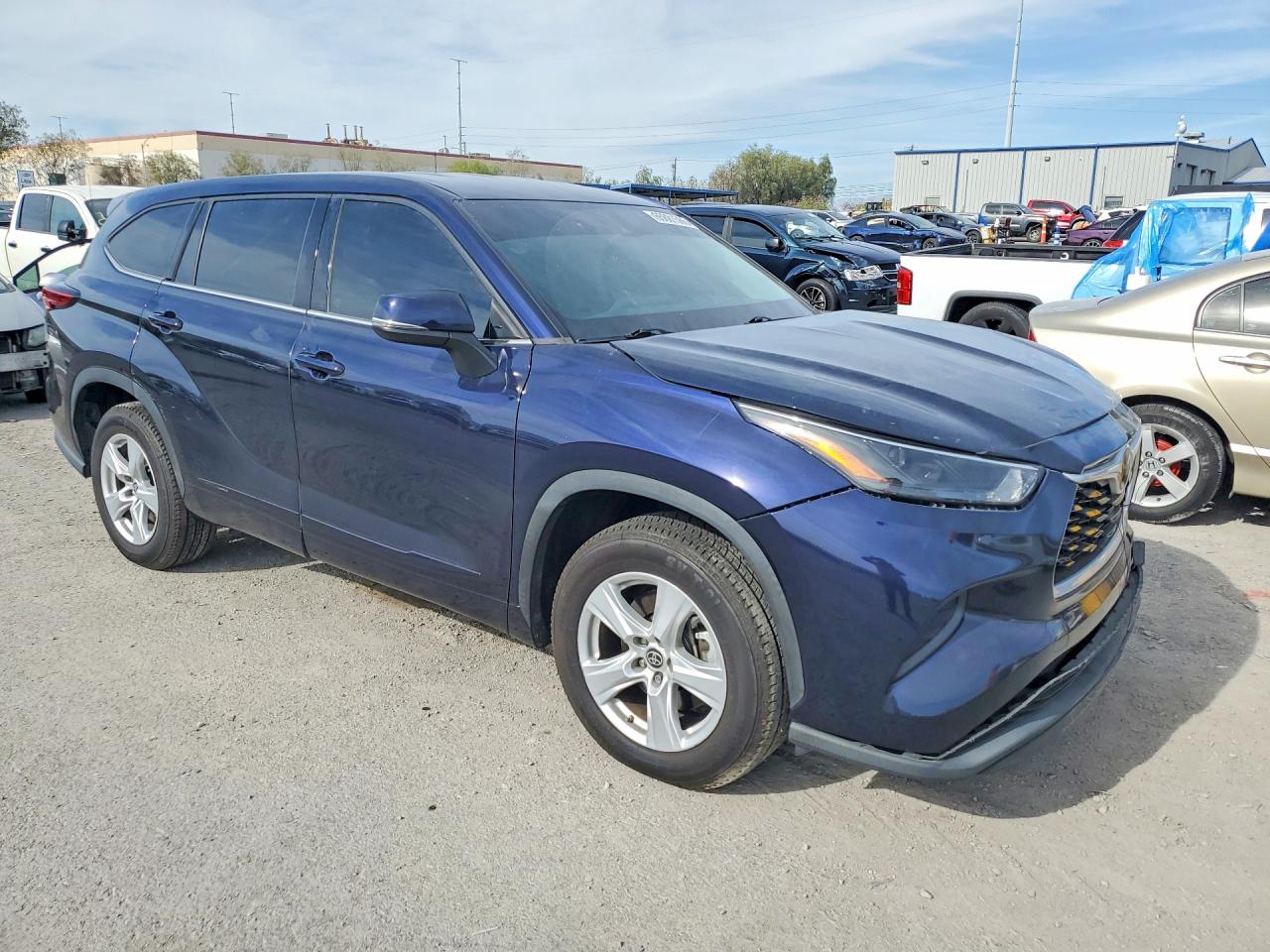 2022 TOYOTA HIGHLANDER L — снимка 4