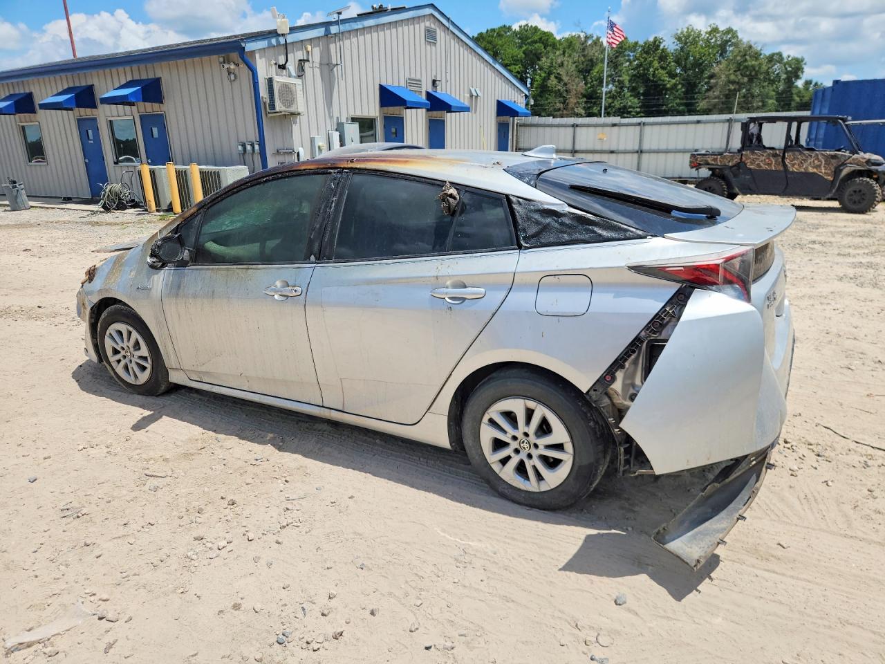 2017 TOYOTA PRIUS TWO — снимка 2