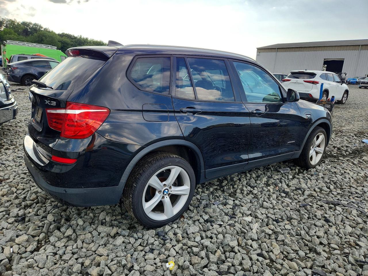 2017 BMW X3 XDRIVE28I — снимка 3
