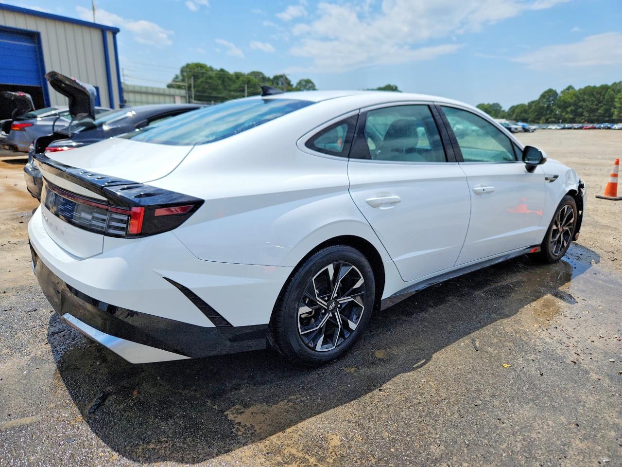 2025 HYUNDAI SONATA SEL — снимка 3