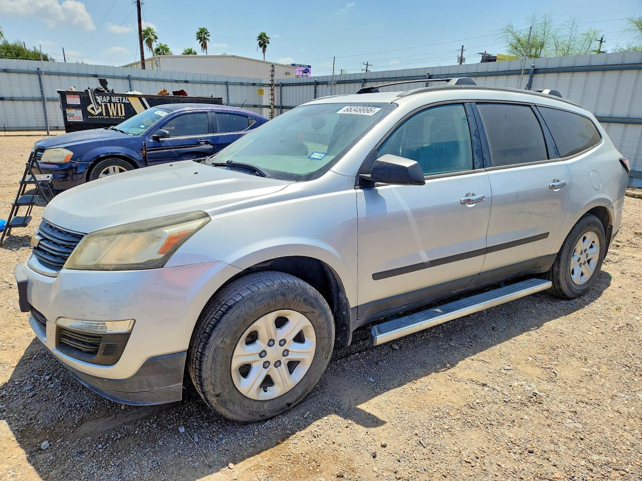 2016 CHEVROLET TRAVERSE LS