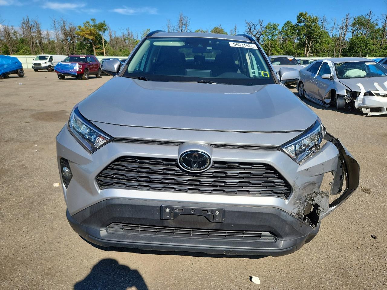 2020 TOYOTA RAV4 XLE — снимка 5