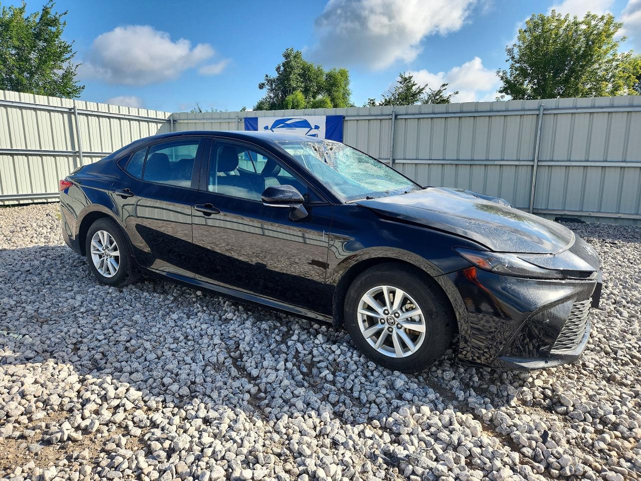 2025 TOYOTA CAMRY LE — снимка 4