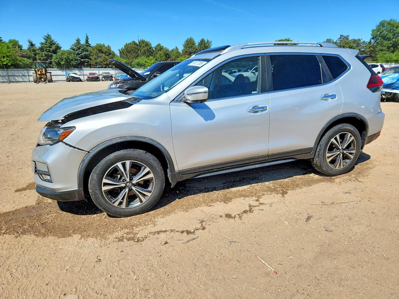 2019 NISSAN ROGUE SV
