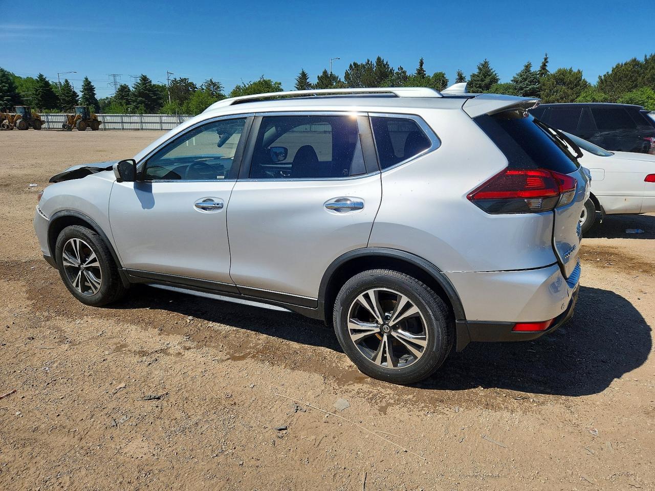 2019 NISSAN ROGUE SV — снимка 2