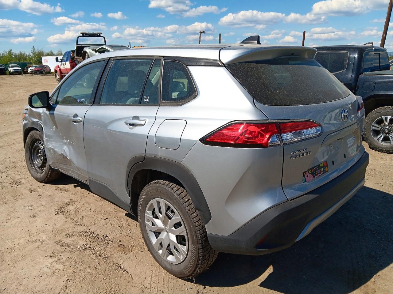 2025 TOYOTA COROLLA CROSS L — снимка 2