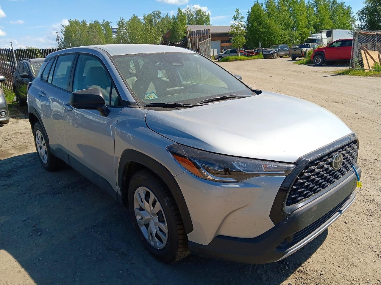 2025 TOYOTA COROLLA CROSS L — снимка 4
